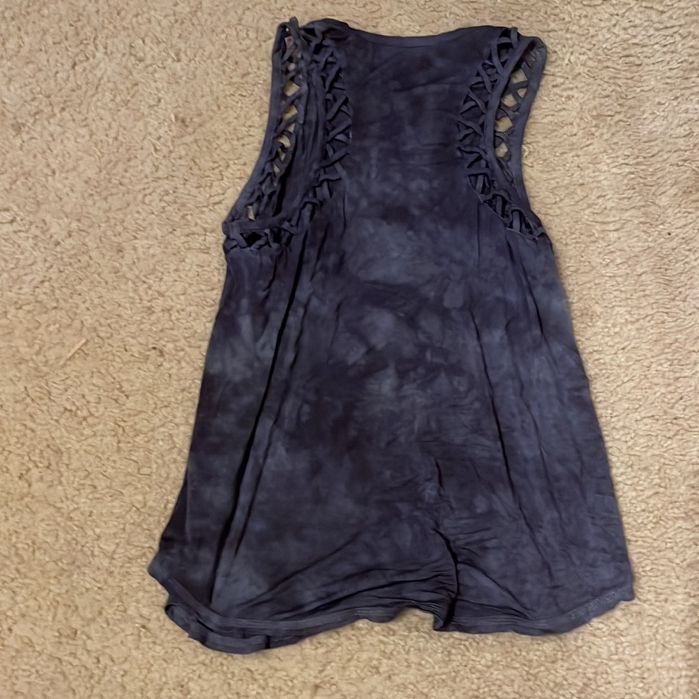 Tank top - Picture 2 of 2